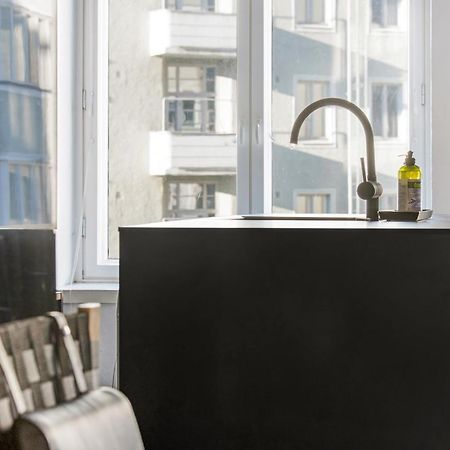 Wehost Ruusankatu 8 Хельсинки Экстерьер фото